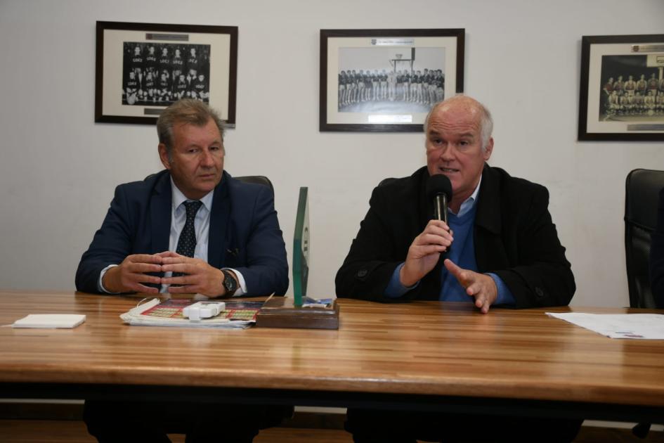Firma de convenio social con Club A. Goes Firma de convenio social con Club A. Goes
