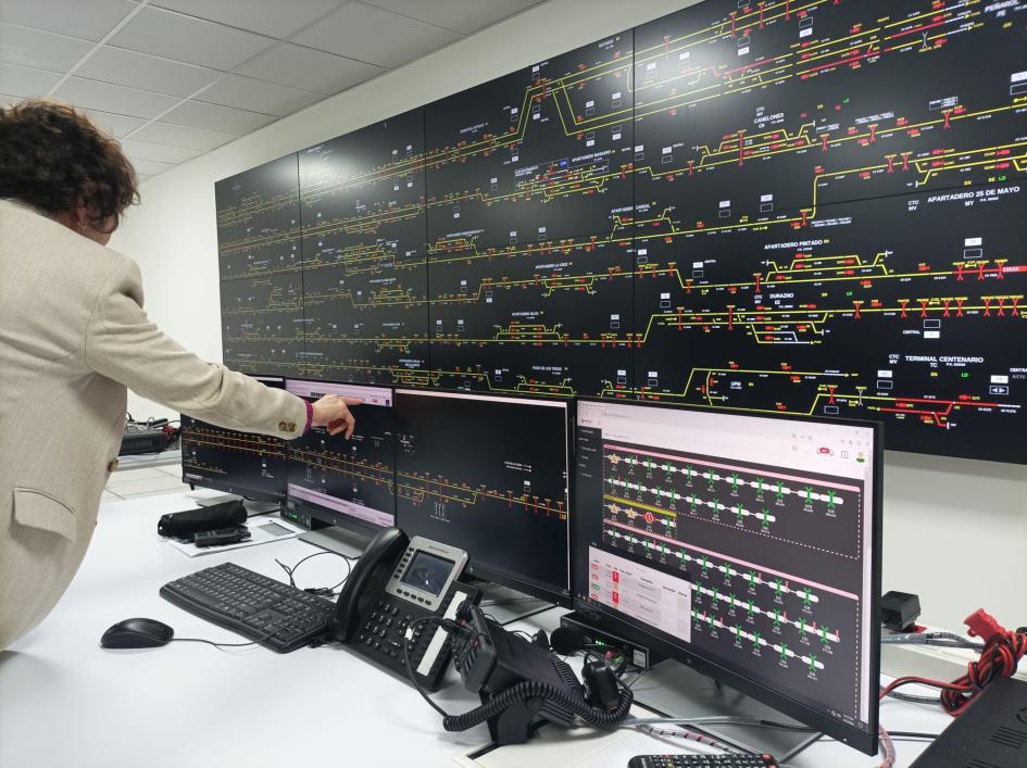 Visita al Centro de Control de Tráfico Ferroviario Visita al Centro de Control de Tráfico Ferroviario