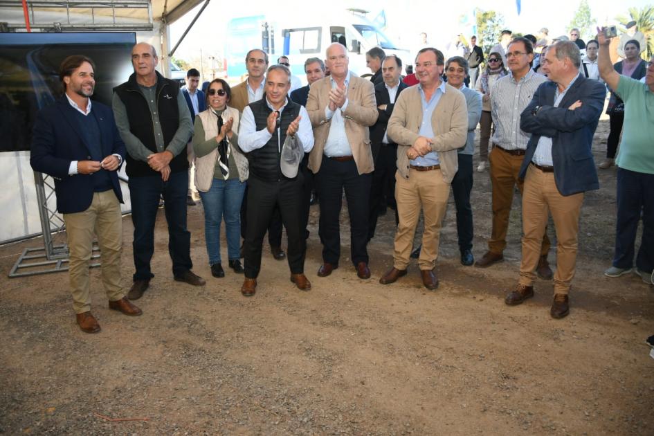 Inauguración tramo de ruta 6, en Capilla del Sauce Inauguración tramo de ruta 6, en Capilla del Sauce