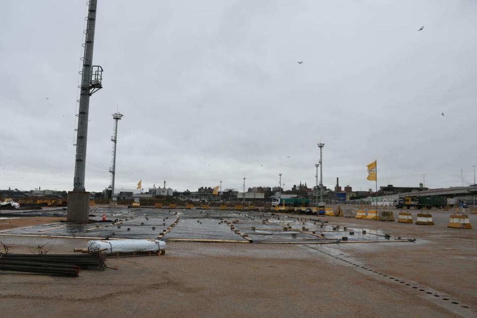 La Dirección Nacional de Aduanas recibe dos nuevos escáneres para control de mercadería La Dirección Nacional de Aduanas recibe dos nuevos escáneres para control de mercadería
