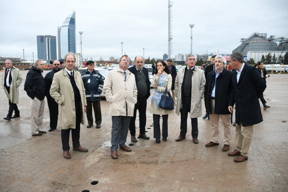 La Dirección Nacional de Aduanas recibe dos nuevos escáneres para control de mercadería La Dirección Nacional de Aduanas recibe dos nuevos escáneres para control de mercadería