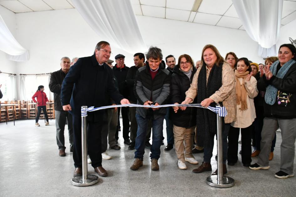 Inauguración de obras sociales en Comisión Fomento Capurro Inauguración de obras sociales en Comisión Fomento Capurro