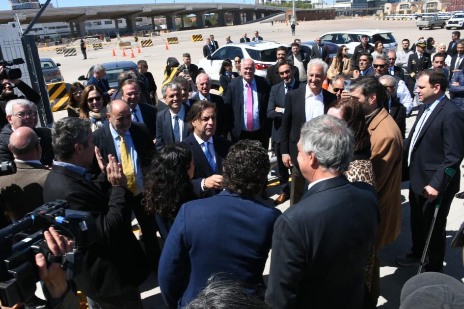 Inauguración de escáneres en puerto de Montevideo Inauguración de escáneres en puerto de Montevideo
