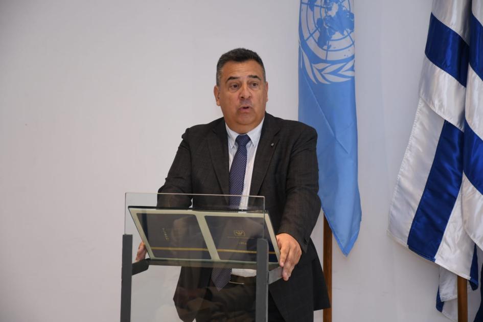 Entrega de diplomas a participantes del curso Gestión Moderna de Puertos en Uruguay Entrega de diplomas a participantes del curso Gestión Moderna de Puertos en Uruguay
