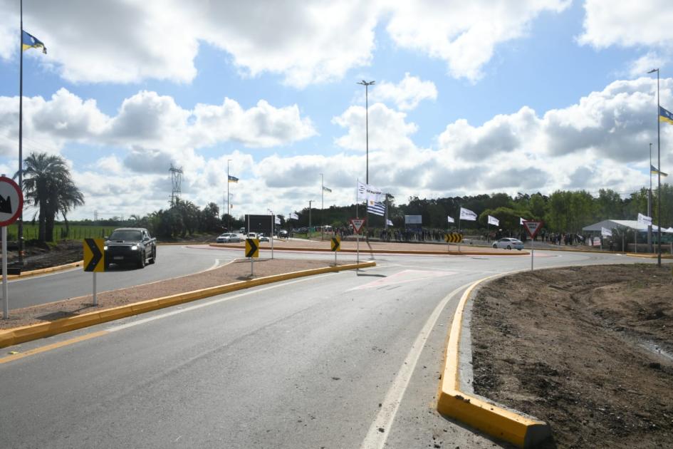 Inauguración de obras de rehabilitación en ruta 11 Inauguración de obras de rehabilitación en ruta 11