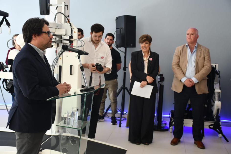 El Centro Teletón inauguró un nuevo gimnasio de tecnología avanzada con aporte de Convenios Sociales El Centro Teletón inauguró un nuevo gimnasio de tecnología avanzada con aporte de Convenios Sociales