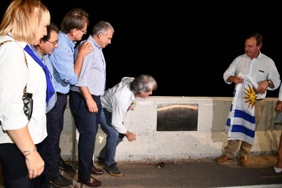 Inauguración de nuevas luminarias y homenaje a Eustaquio Sosa en La Charqueada Inauguración de nuevas luminarias y homenaje a Eustaquio Sosa en La Charqueada