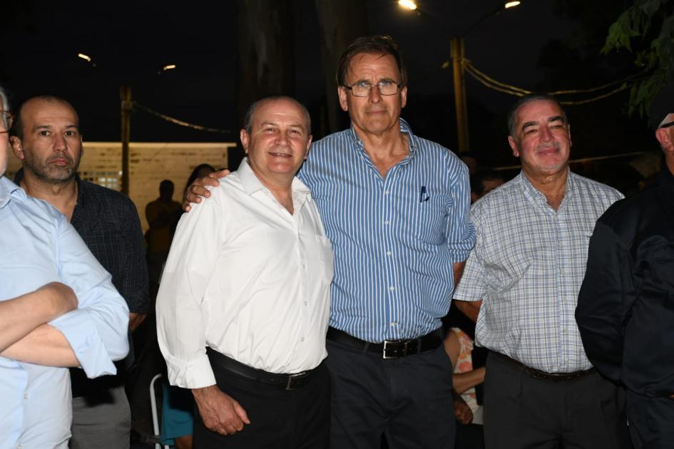 Inauguración de nuevas luminarias y homenaje a Eustaquio Sosa en La Charqueada Inauguración de nuevas luminarias y homenaje a Eustaquio Sosa en La Charqueada