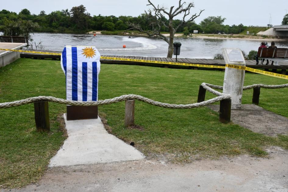 Inauguración de nuevas luminarias y homenaje a Eustaquio Sosa en La Charqueada Inauguración de nuevas luminarias y homenaje a Eustaquio Sosa en La Charqueada