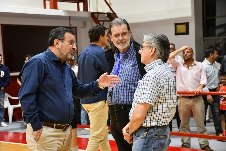 Inauguración de obras sociales en el Club A. Independiente Inauguración de obras sociales en el Club A. Independiente