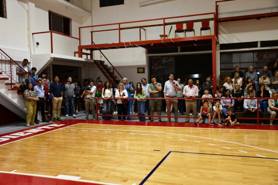 Inauguración de obras sociales en el Club A. Independiente Inauguración de obras sociales en el Club A. Independiente