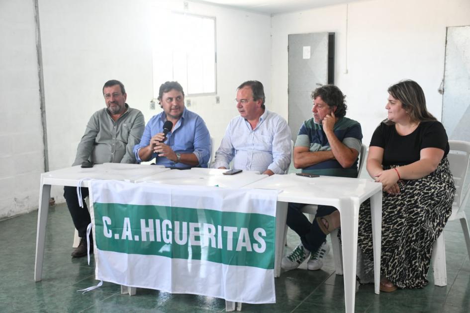 Firma de preacuerdo con Club Atlético Higueritas de Nueva Palmira Firma de preacuerdo con Club Atlético Higueritas de Nueva Palmira