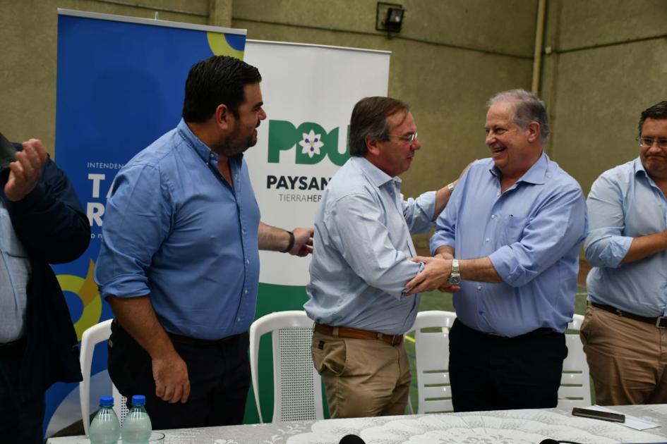 Convenio histórico ente el MTOP y las Intendencias de Tacuarembó y Paysandú para financiar mejoras v Convenio histórico ente el MTOP y las Intendencias de Tacuarembó y Paysandú para financiar mejoras v