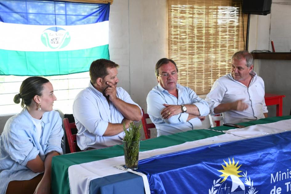 Firma con Institución La Olla Firma con Institución La Olla