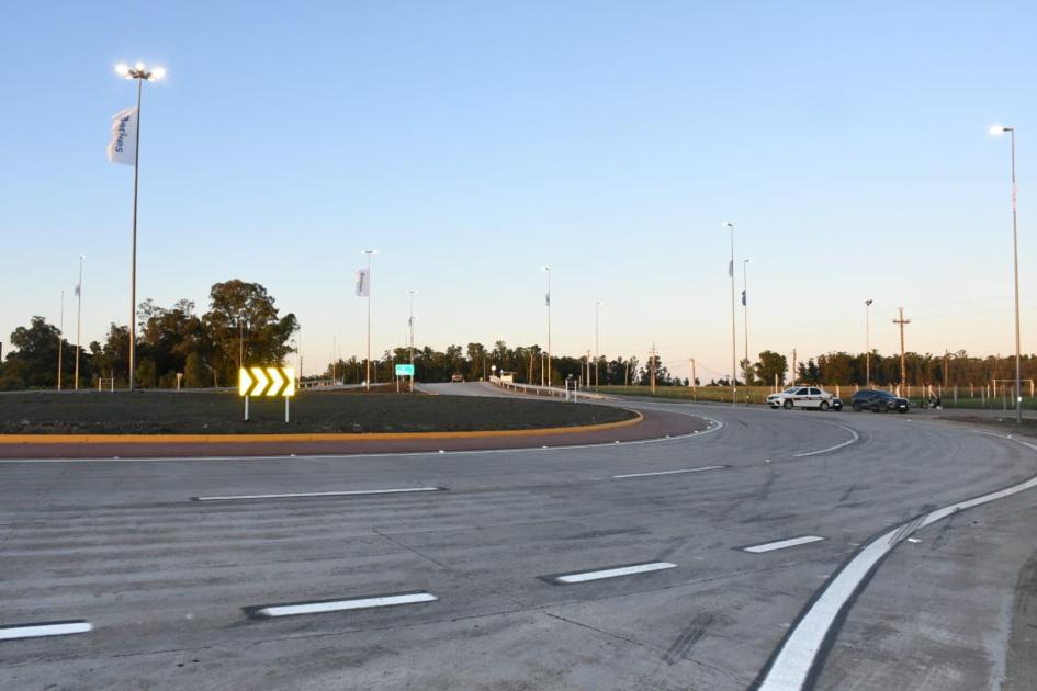 Inauguración de 22 km de doble vía en Ruta 5, del km 69 al 91. Inauguración de 22 km de doble vía en Ruta 5, del km 69 al 91.