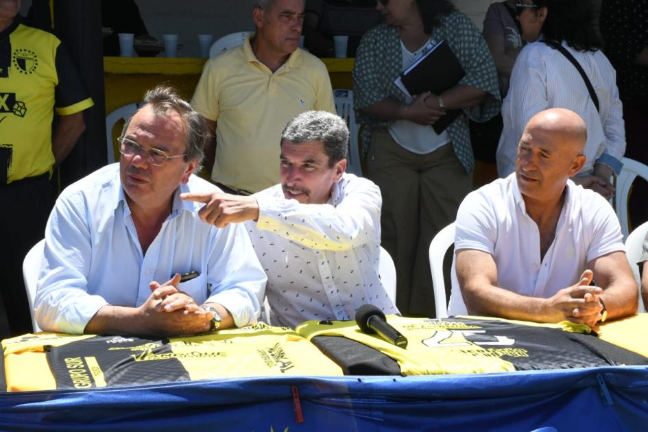 Firma de convenio con el Club Atlético Progreso - Estación Atlántida Firma de convenio con el Club Atlético Progreso - Estación Atlántida