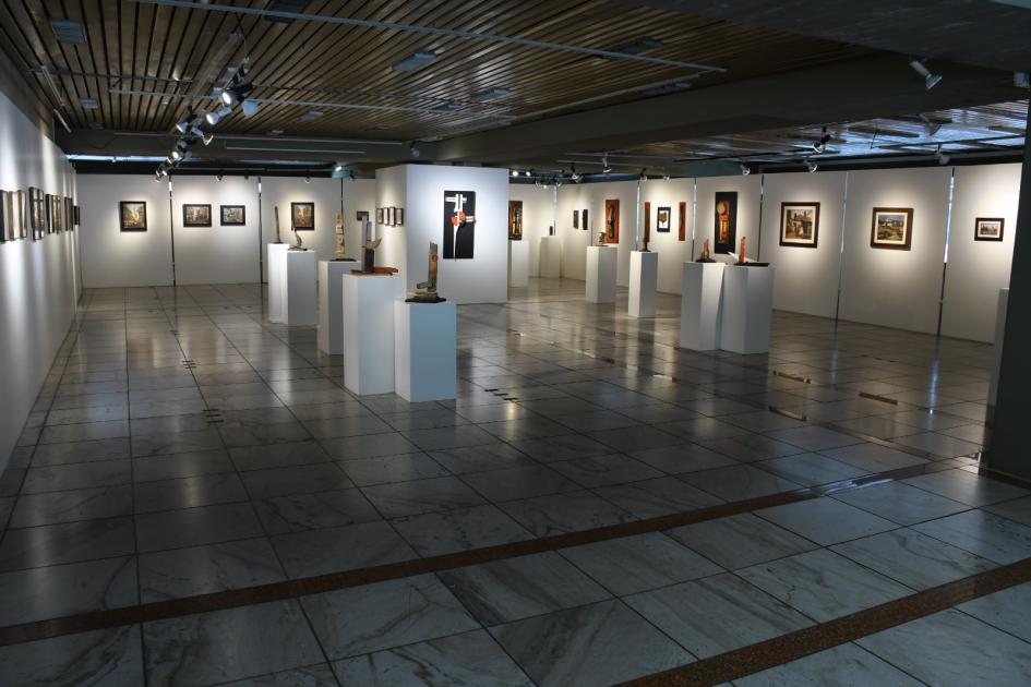 Muestra de arte “Diálogos silenciosos” Muestra de arte “Diálogos silenciosos”