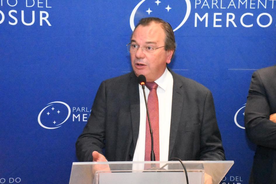 Inauguración de Sala Plenaria y nuevas instalaciones del Parlamento del Mercosur Inauguración de Sala Plenaria y nuevas instalaciones del Parlamento del Mercosur