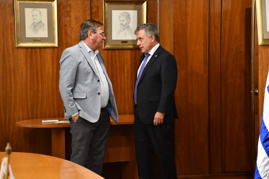 Firma de acuerdos para rehabilitación de ruta 6 Firma de acuerdos para rehabilitación de ruta 6