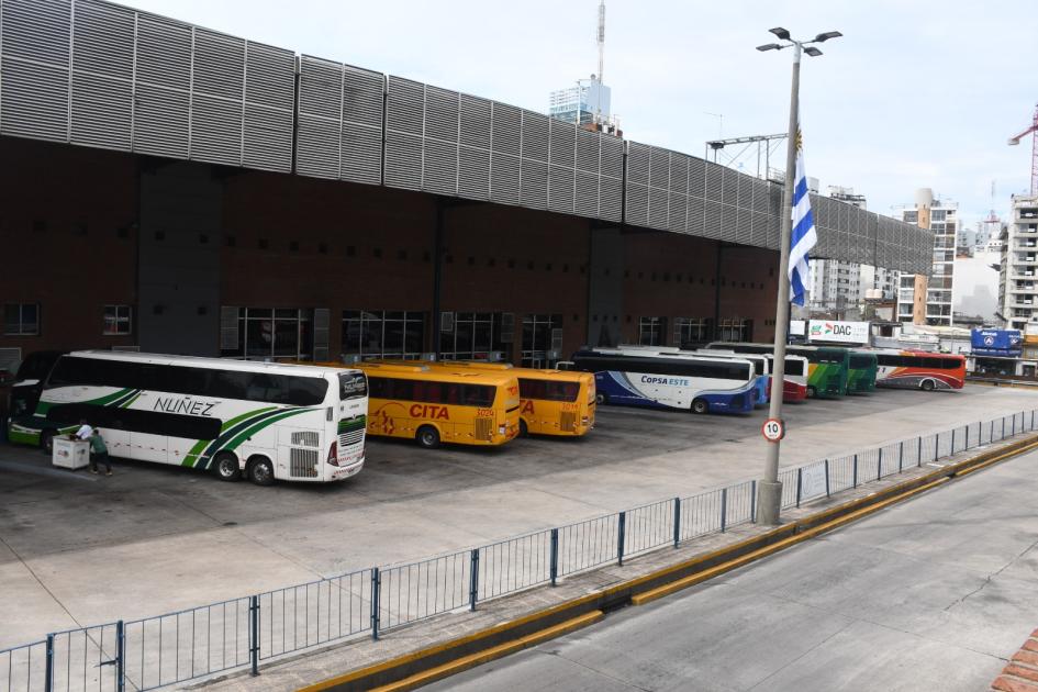 Visita de autoridades del MTOP a las instalaciones de la Terminal de Pasajeros de Tres Cruces Visita de autoridades del MTOP a las instalaciones de la Terminal de Pasajeros de Tres Cruces