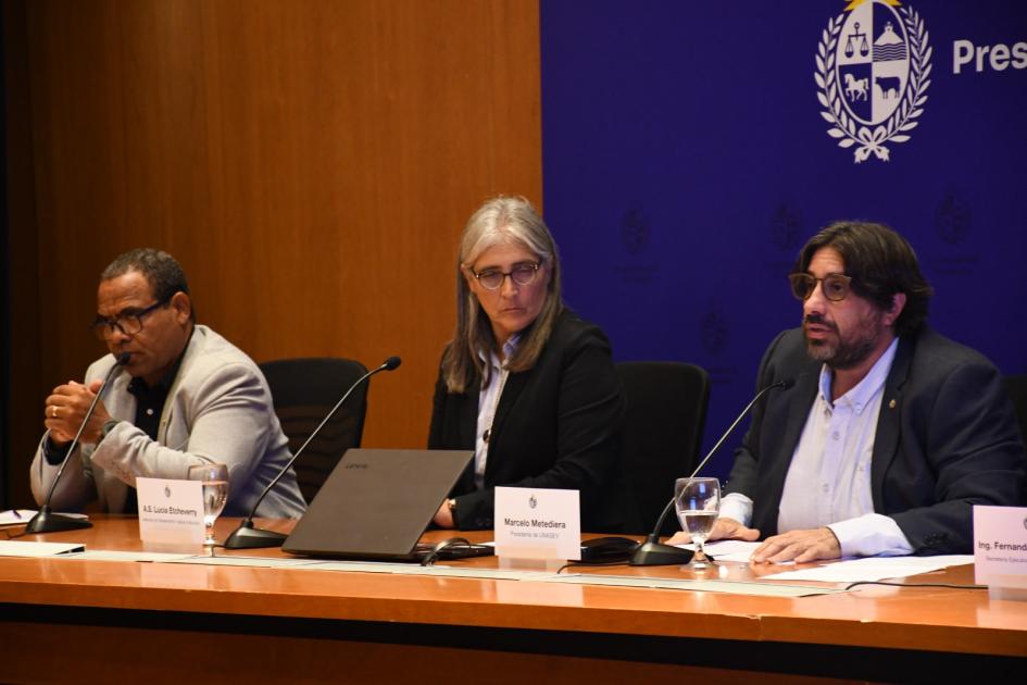 Ministra Etcheverry en presentación de informe de siniestralidad 2024 Ministra Etcheverry en presentación de informe de siniestralidad 2024