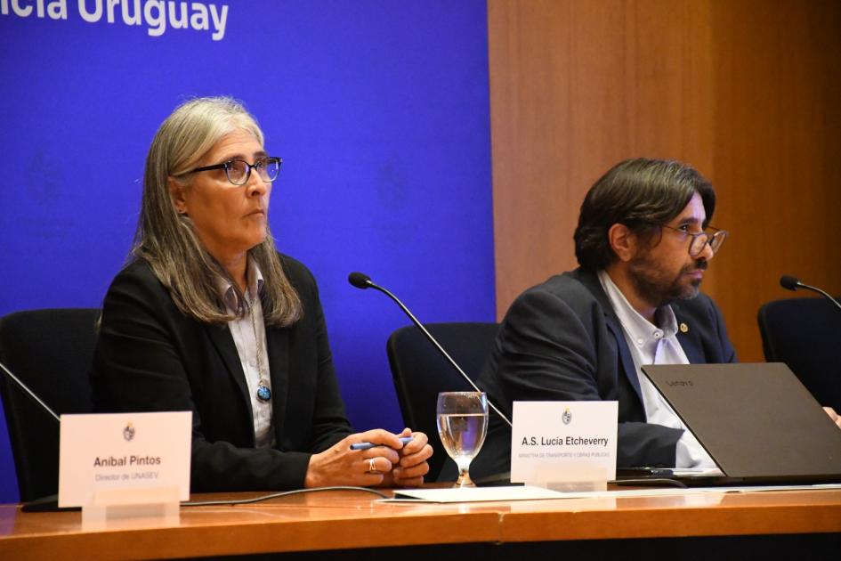 Ministra Etcheverry en presentación de informe de siniestralidad 2024 Ministra Etcheverry en presentación de informe de siniestralidad 2024