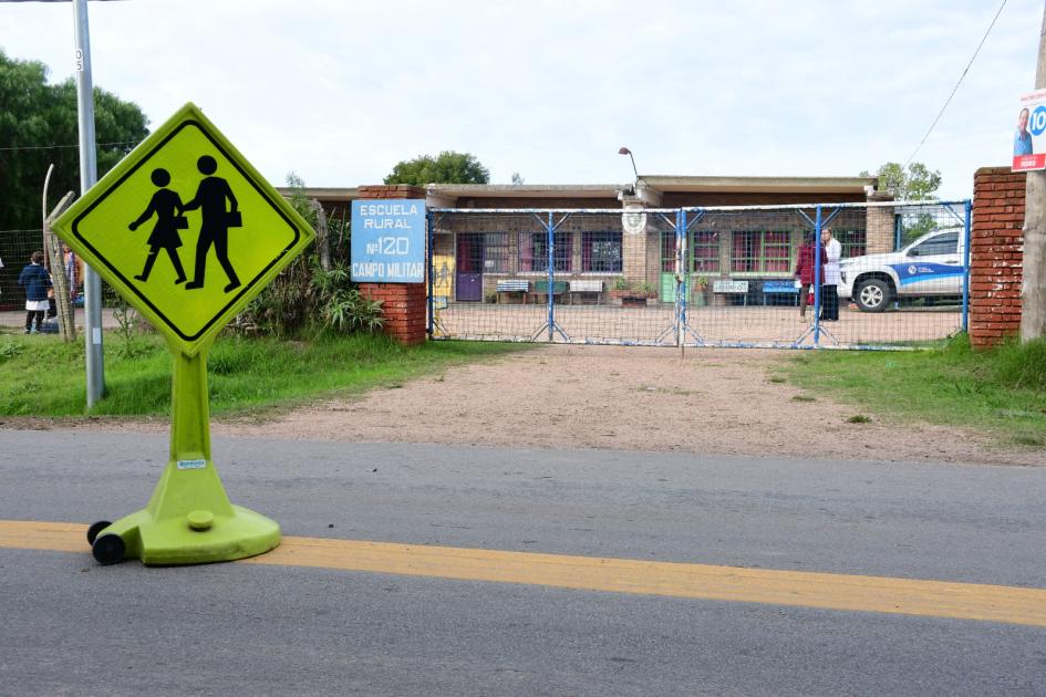 Vialidad trabaja en mejoras de seguridad vial en entornos escolares rurales Vialidad trabaja en mejoras de seguridad vial en entornos escolares rurales