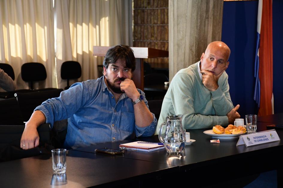 Encuentro entre autoridades del MTOP e intendentes electos de Montevideo y Canelones por transporte Encuentro entre autoridades del MTOP e intendentes electos de Montevideo y Canelones por transporte