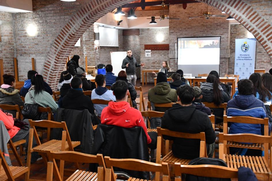 La Dirección Nacional de Arquitectura lanzó la cuarta edición del Programa Accesos La Dirección Nacional de Arquitectura lanzó la cuarta edición del Programa Accesos