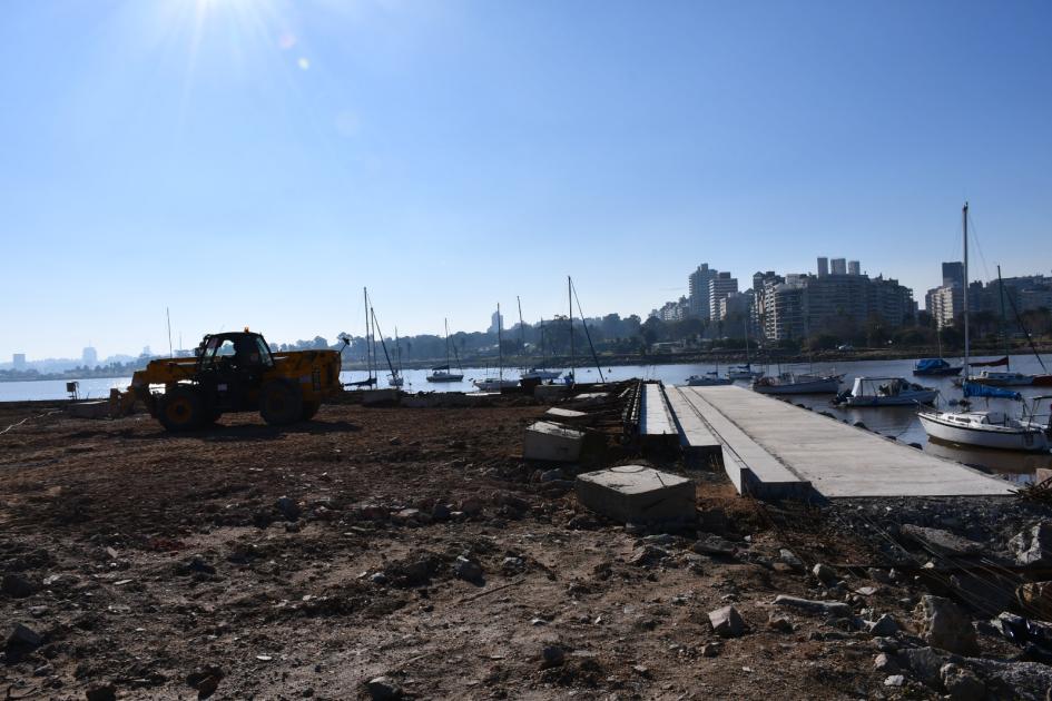 Recorrida de autoridades del MTOP por obras del Puerto de Punta Carretas Recorrida de autoridades del MTOP por obras del Puerto de Punta Carretas