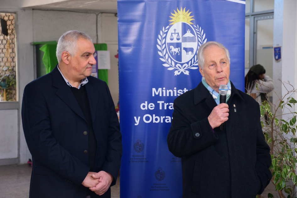 Inauguración de obras sociales en la Escuela Nº240 “Paul Harris” en Malvín Inauguración de obras sociales en la Escuela Nº240 “Paul Harris” en Malvín