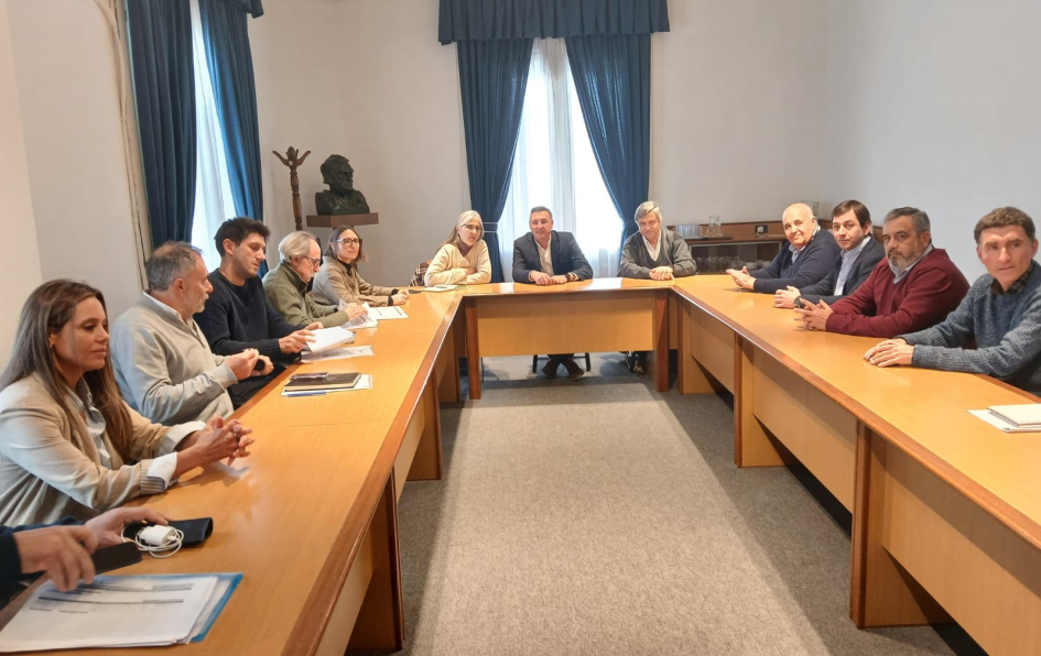 Recorrida de Ministra y gabinete en Salto y Artigas