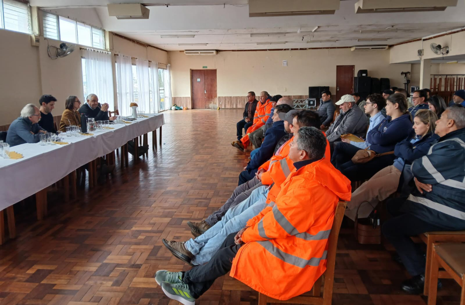 Recorrida de Ministra y gabinete en Salto y Artigas