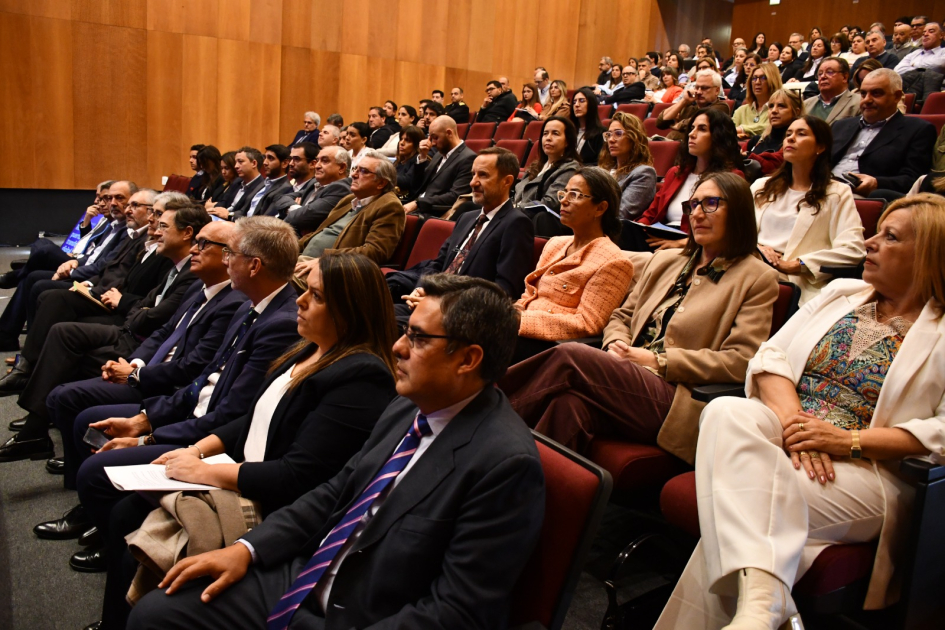 MTOP participa de conferencia internacional: Relaciones puerto ciudad y transformación digital