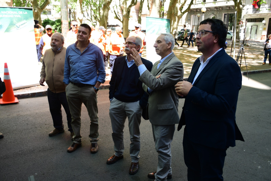 Presentación oficial de nuevos móviles de fiscalización