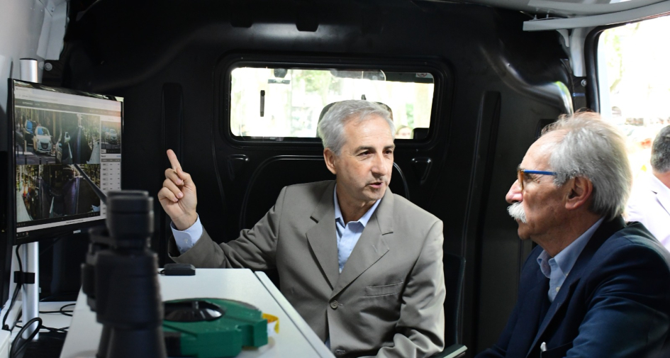 Presentación oficial de nuevos móviles de fiscalización