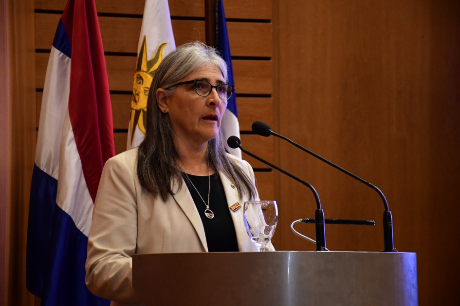 INALOG celebró 15 años consolidando la articulación público-privada del sector logístico Ministra de Transporte y Obras Públicas, Lucía Etcheverry en la apertura