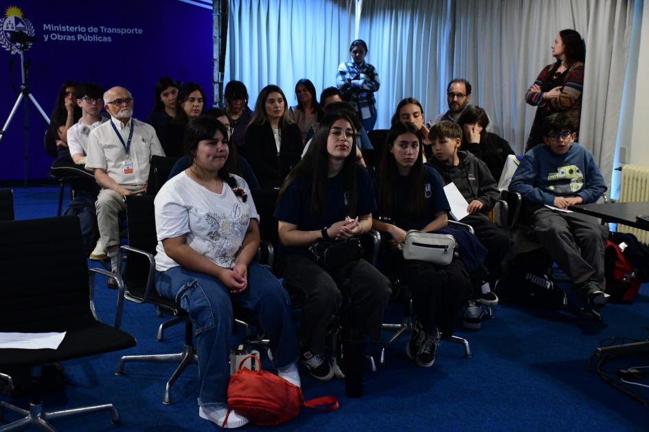 Estudiantes de Salto ganaron la 8ª edición del concurso gvSIG Batoví Estudiantes en la actividad de cierre