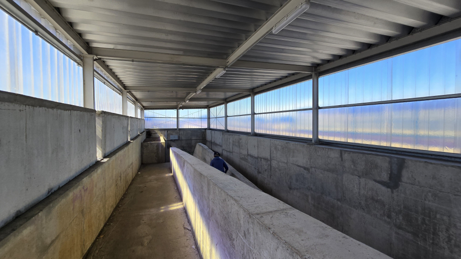 Recorrida por Canelones, zonas por las que atraviesa el Ferrocarril Central. Recorrida por Canelones, zonas por las que atraviesa el Ferrocarril Central.
