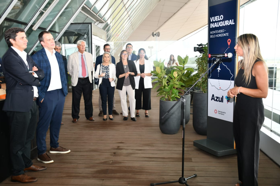 Acto inaugural: Primer vuelo directo Montevideo – Belo Horizonte
