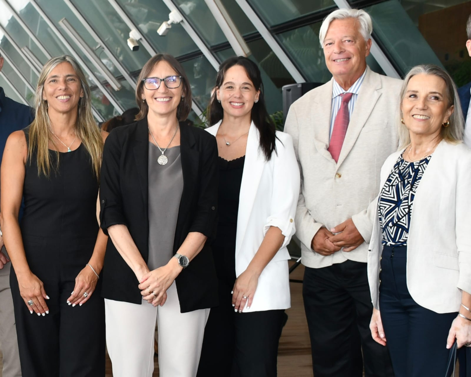 Acto inaugural: Primer vuelo directo Montevideo – Belo Horizonte