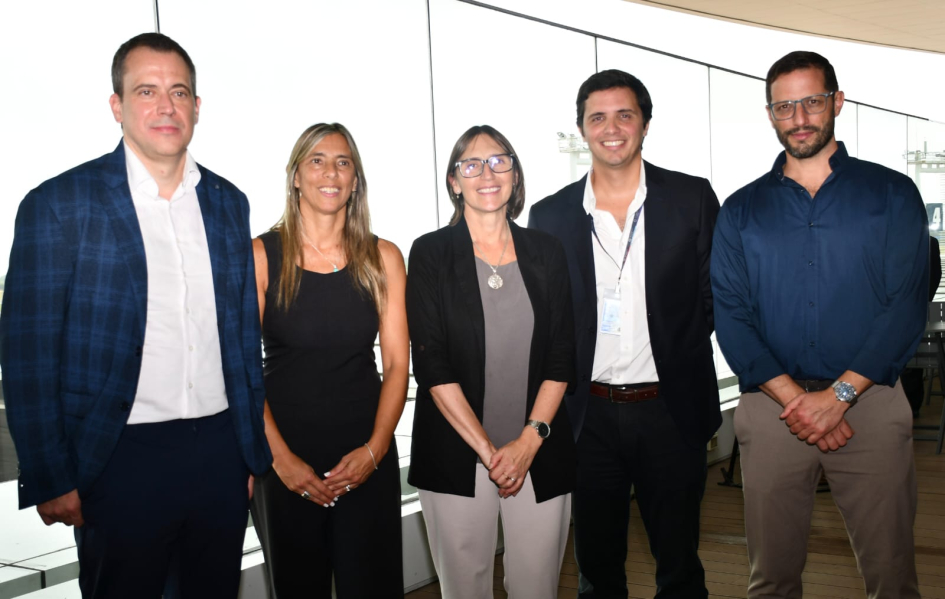 Acto inaugural: Primer vuelo directo Montevideo – Belo Horizonte