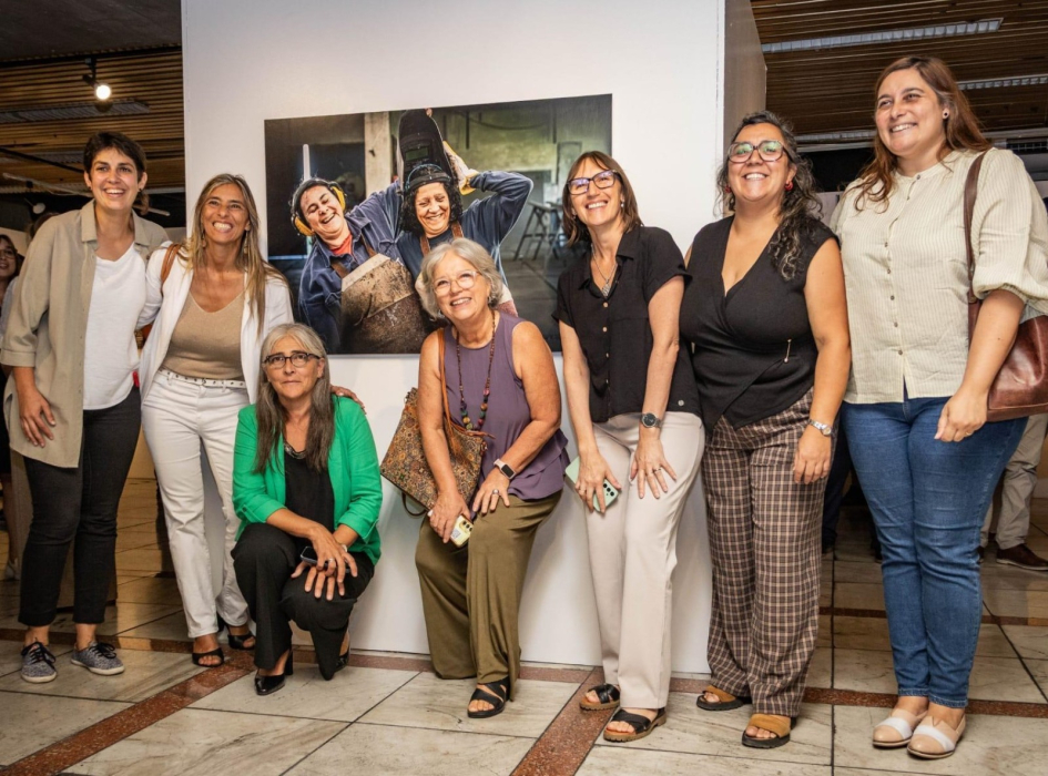 Construyendo Igualdad: una muestra fotográfica que visibiliza el aporte de las mujeres en el MTOP