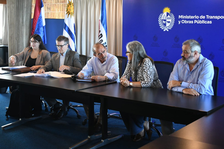 MTOP recupera la Estación Central General Artigas MTOP recupera la Estación Central General Artigas