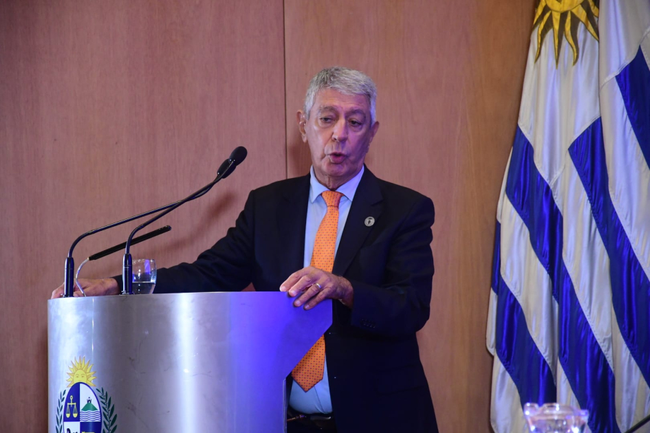 Seminario Internacional: Nueva etapa del ferrocarril en Uruguay