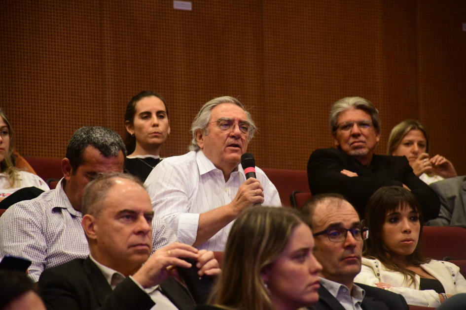 Seminario Internacional: Nueva etapa del ferrocarril en Uruguay