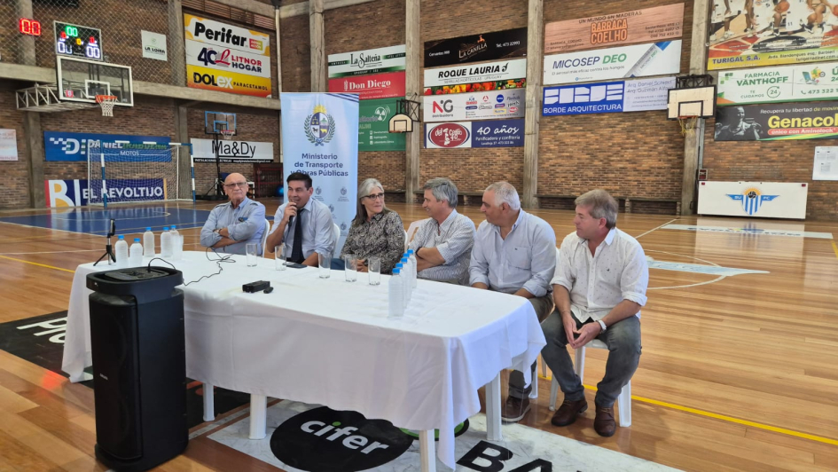 Salto Uruguay Fútbol Club