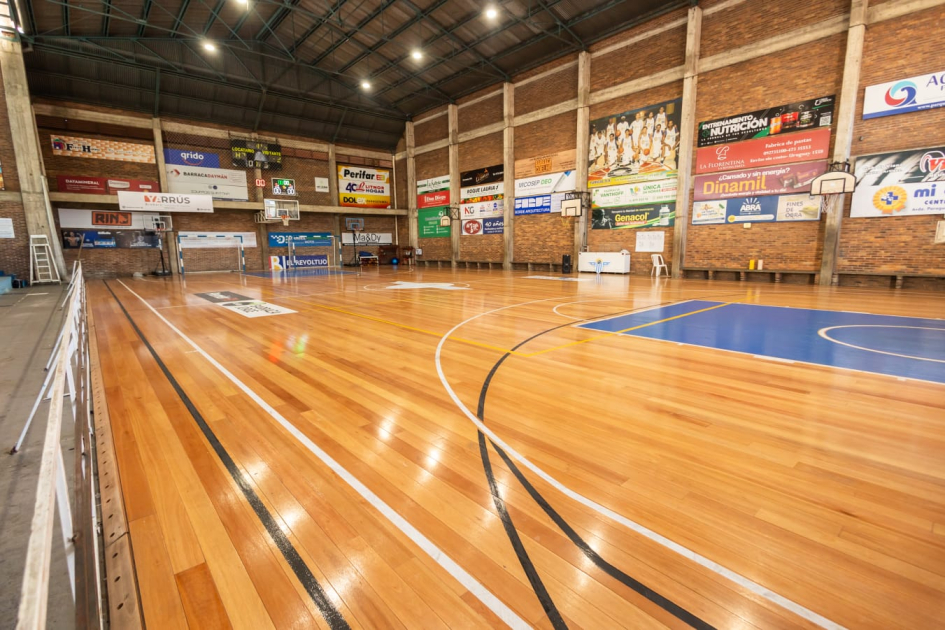 Salto Uruguay Fútbol Club