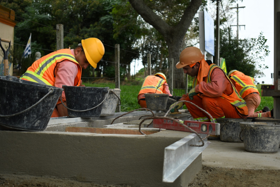 Más seguridad en rutas: 54 nuevas garitas para usuarios del transporte público