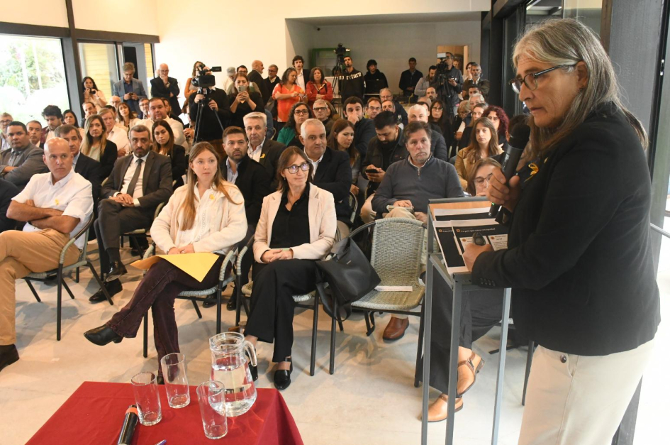 Etcheverry presentó el Plan Integral en infraestructura y transporte